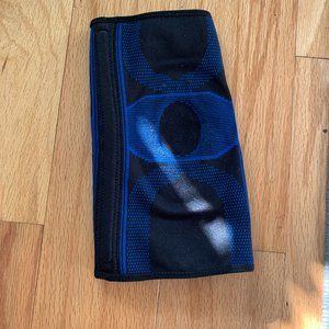 Athletic Knee Support